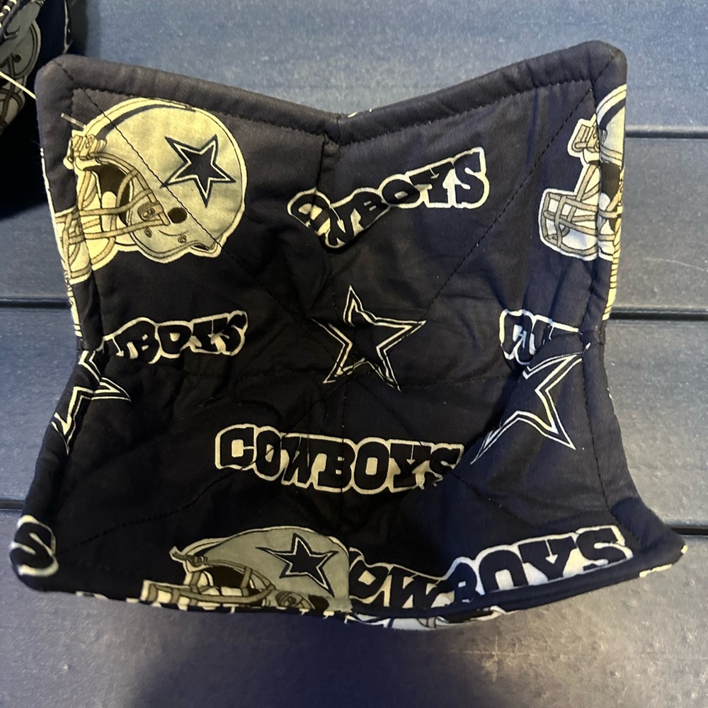 COWBOYS THEME MICROWAVE BOWL COZIES